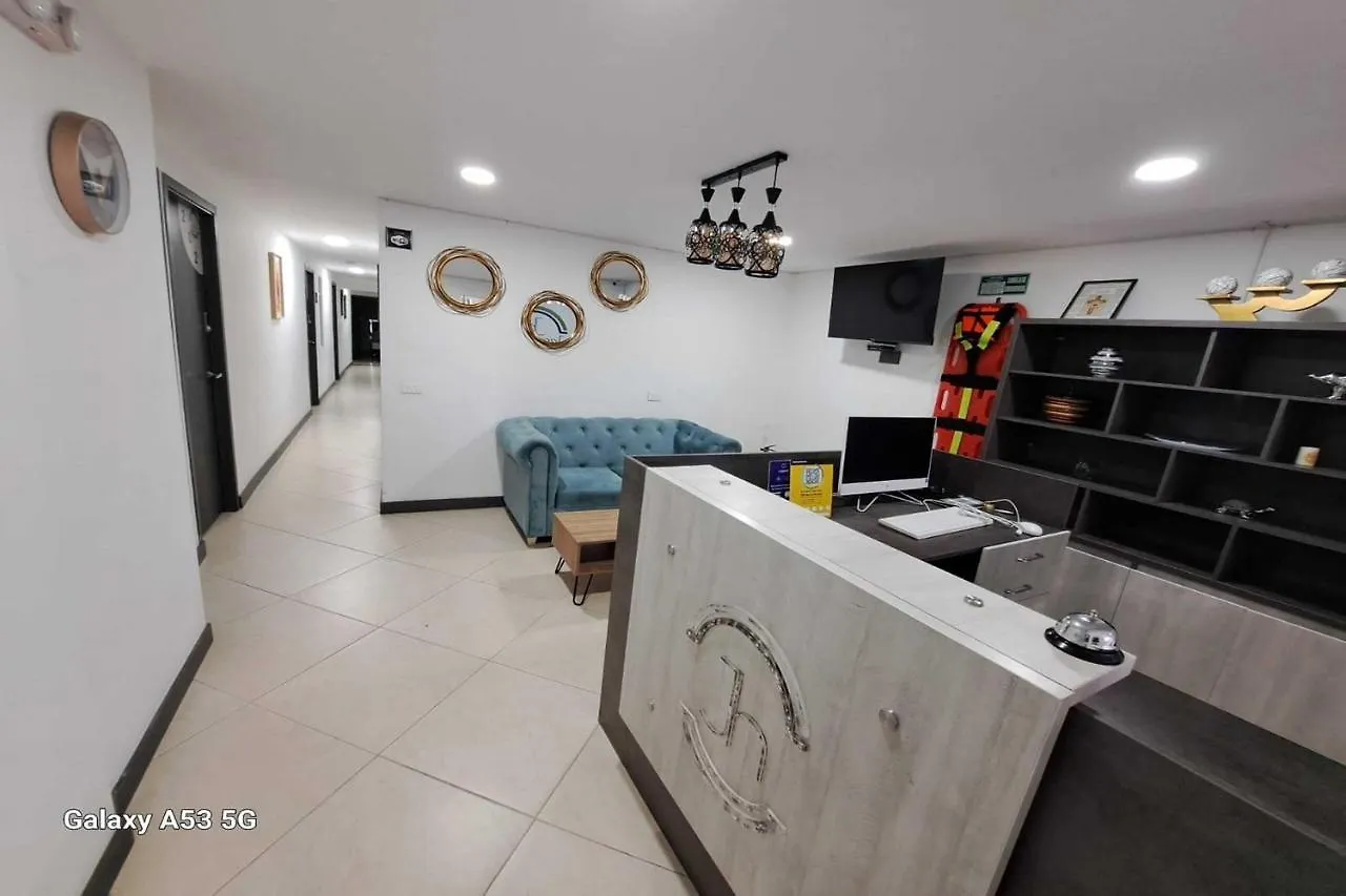 Hotel Jerusalen Estadio Медельин